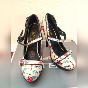 Pin Up Courture Tattoo Pumps Size 9